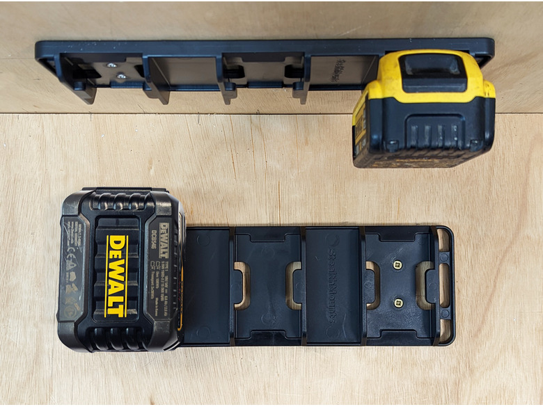 StealthMounts Battery Board for Dewalt